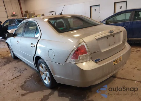 2007 Ford Fusion Se z USA, uszkodzony, nr VIN 3FAHP07Z47R195720